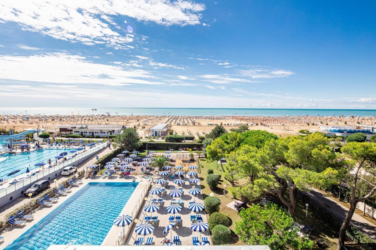 Hotel Palace Μπιμπιόνε Εξωτερικό φωτογραφία