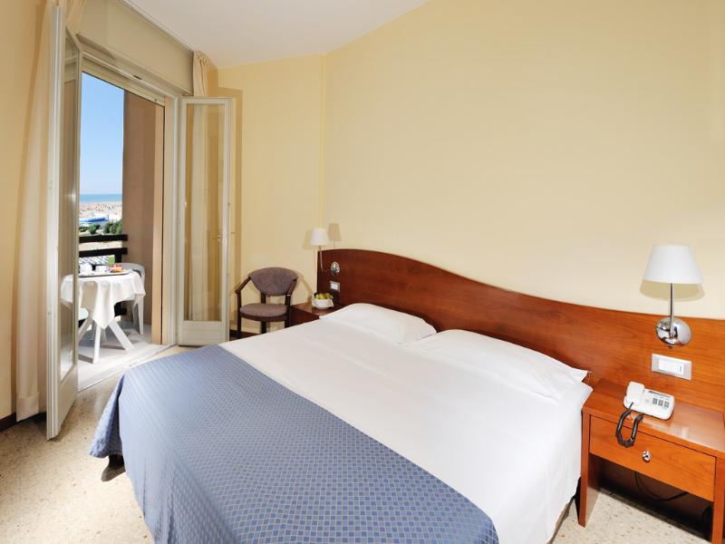 Hotel Palace Μπιμπιόνε Εξωτερικό φωτογραφία